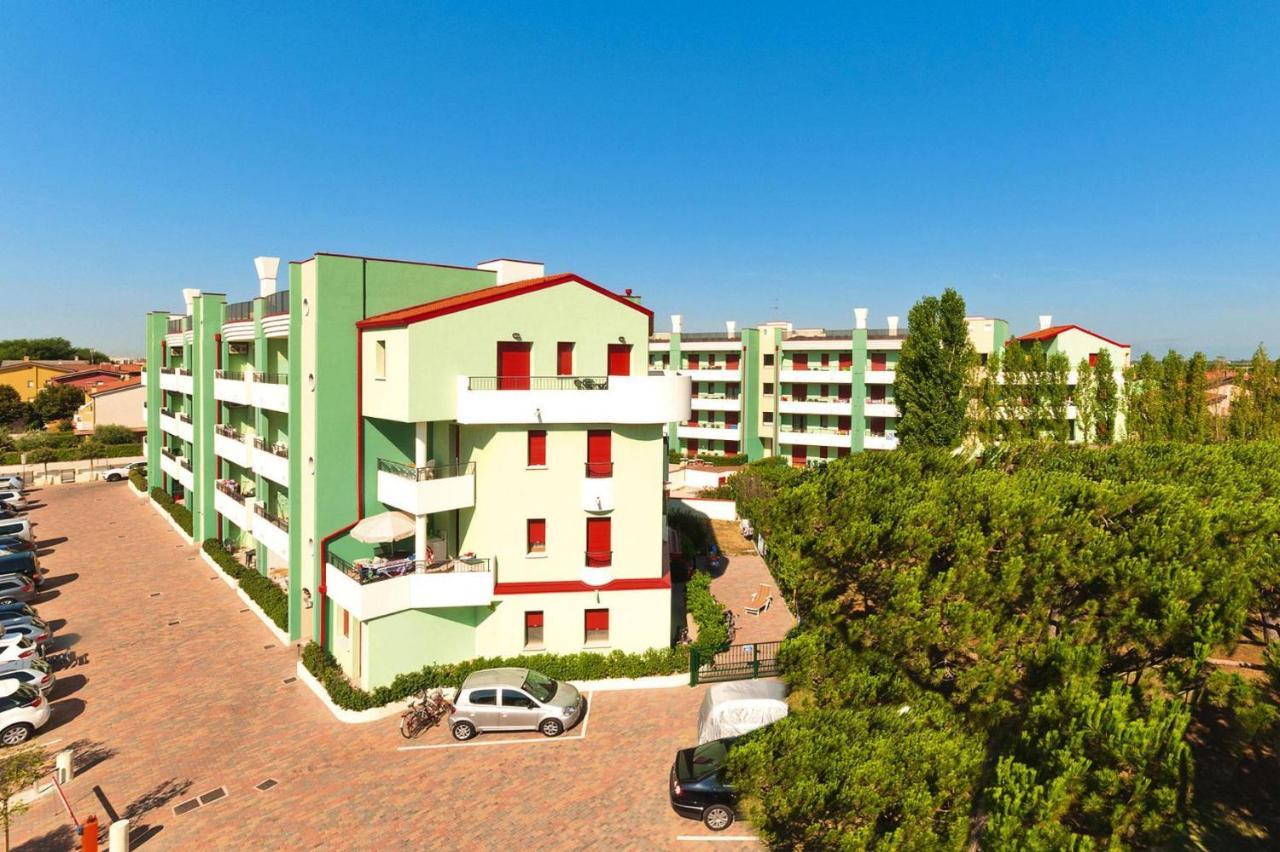 Apartment In Caorle With Heating Exteriér fotografie